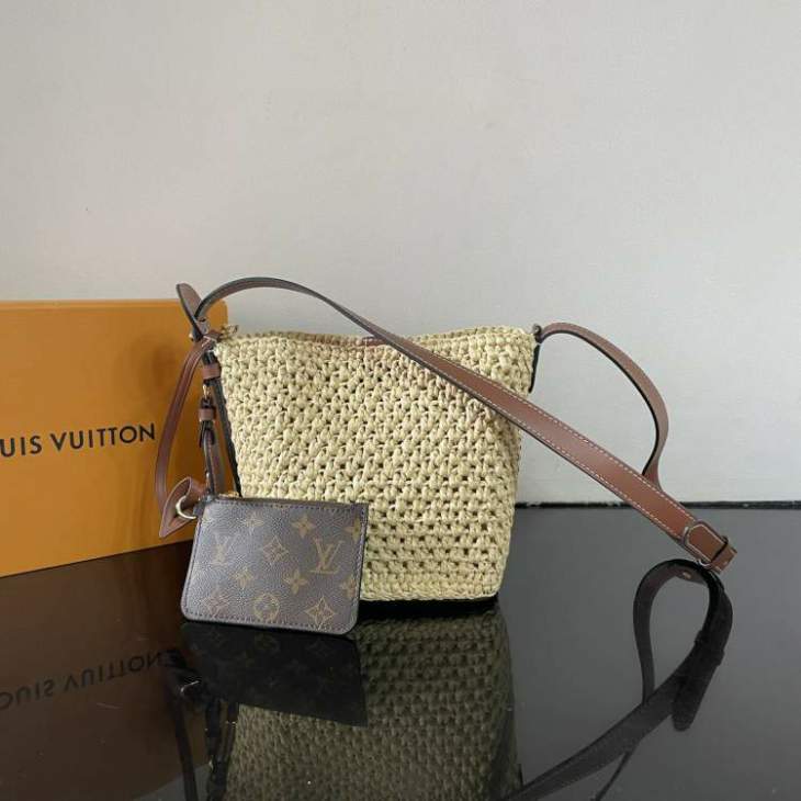 Picture of Louis Vuitton Handbags _SKUfw199524061fw